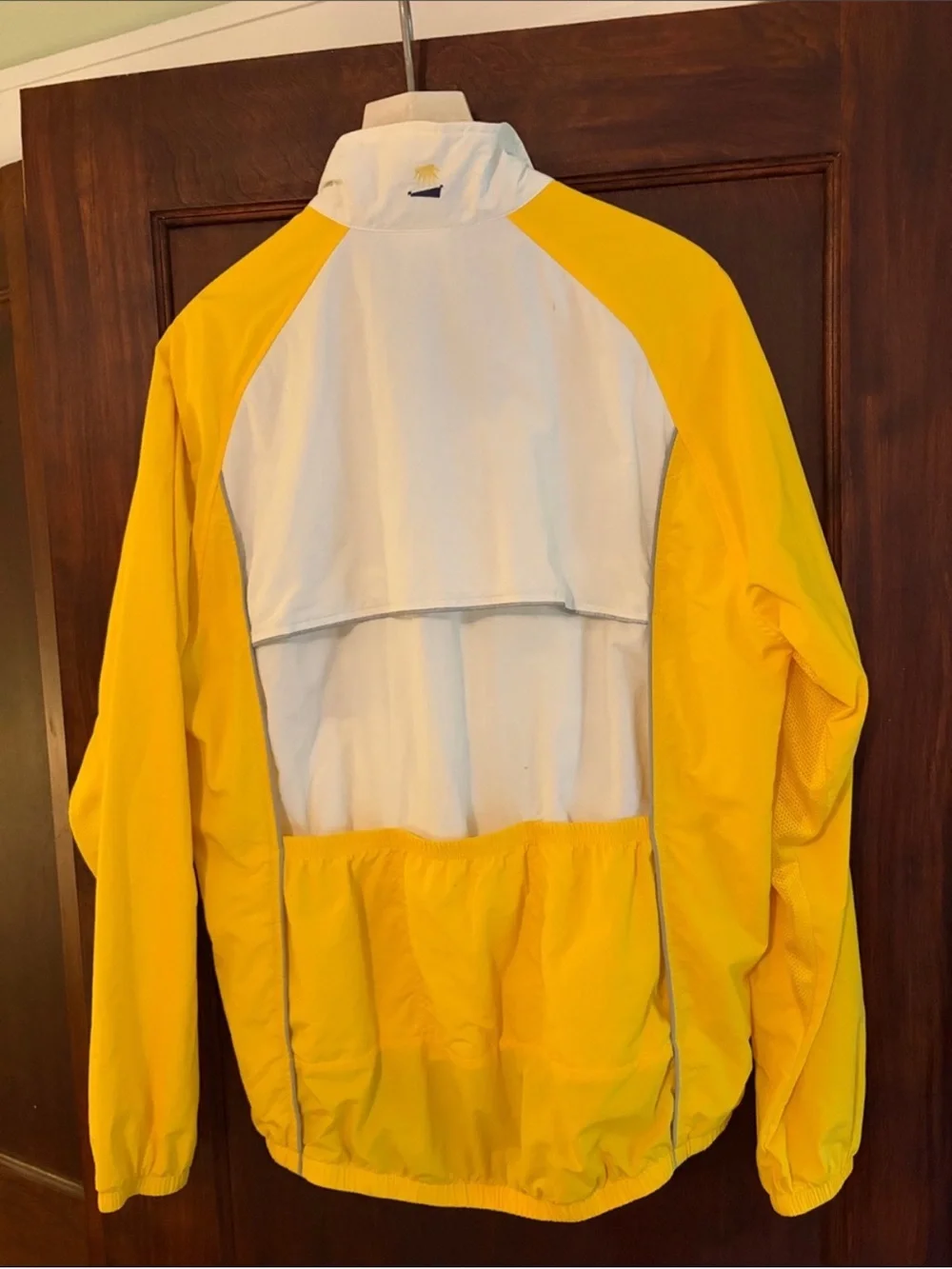Solumbra Men’s White & Yellow Lightweight Cycling Jacket